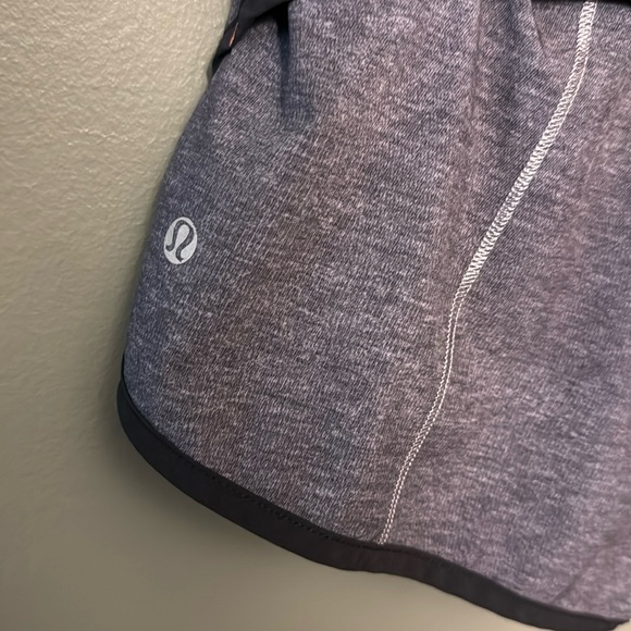 lululemon speed shorts. Size 6. Preloved - Picture 4 of 7